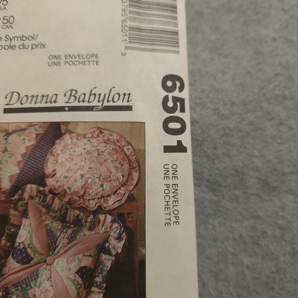 McCall's 6501 Home Decorating Pattern Donna Babylon Novelty Pillows New Uncut